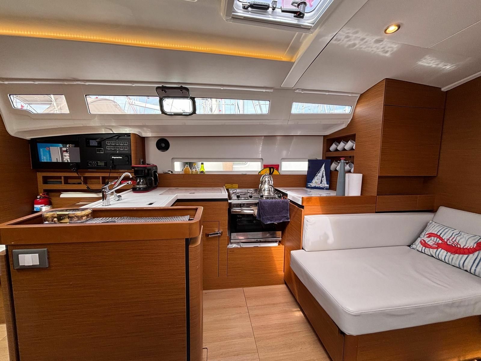 Jeanneau Sun Odyssey 410 | Enki