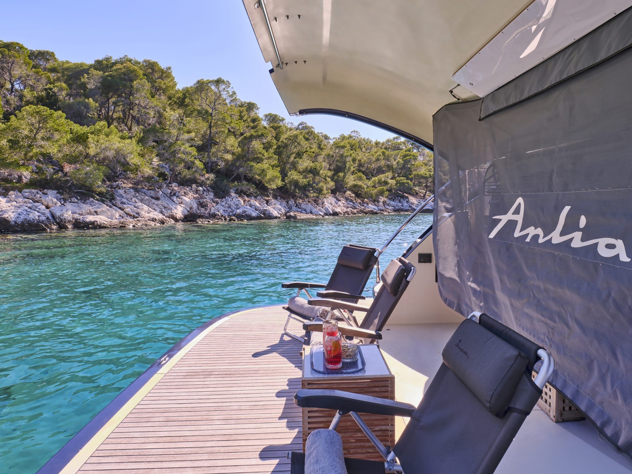 Riva 85 | Anlia
