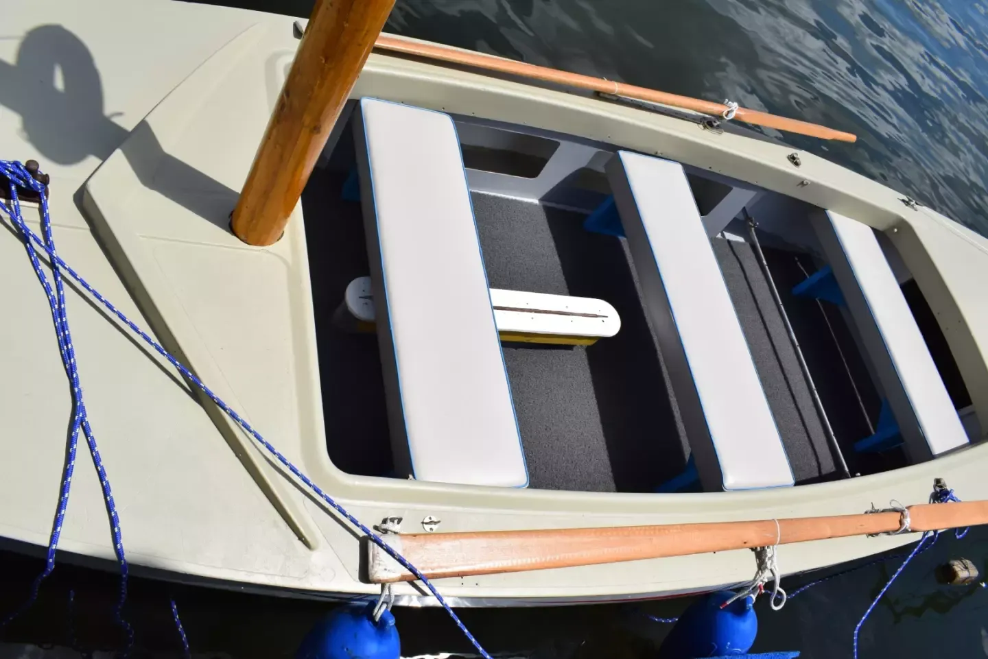 Zephyr 21 | Smile On Board