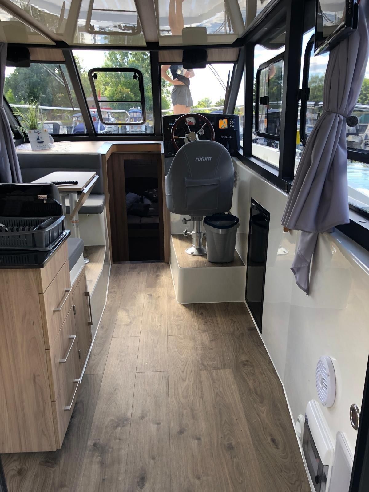 Cobra Yachts Futura 36 | Stella