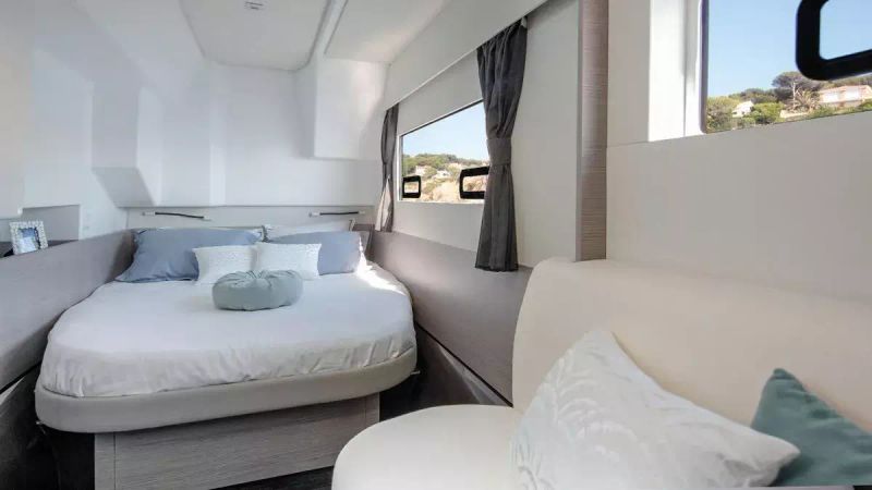 Fountaine Pajot MY 4.S | Nina