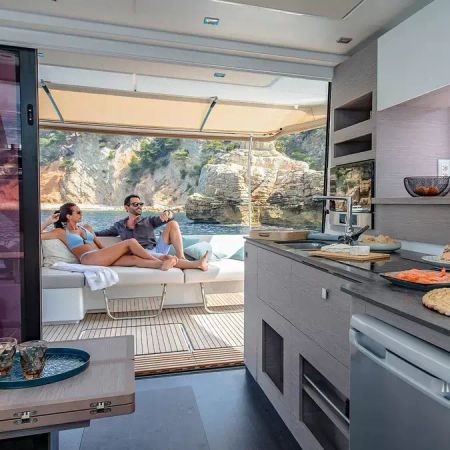 Fountaine Pajot MY 4.S | Nina