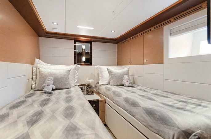 Ocean Alexander 28 | Make Big Happen
