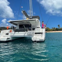 Fountaine Pajot Isla 40 | Angela