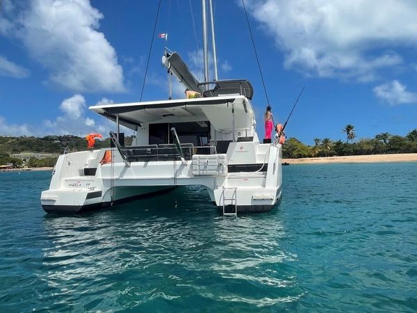 Fountaine Pajot Isla 40 | Angela