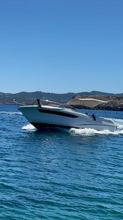 Jeanneau Cap Camarat 7.5 WA | Correcaminos Beep Beep
