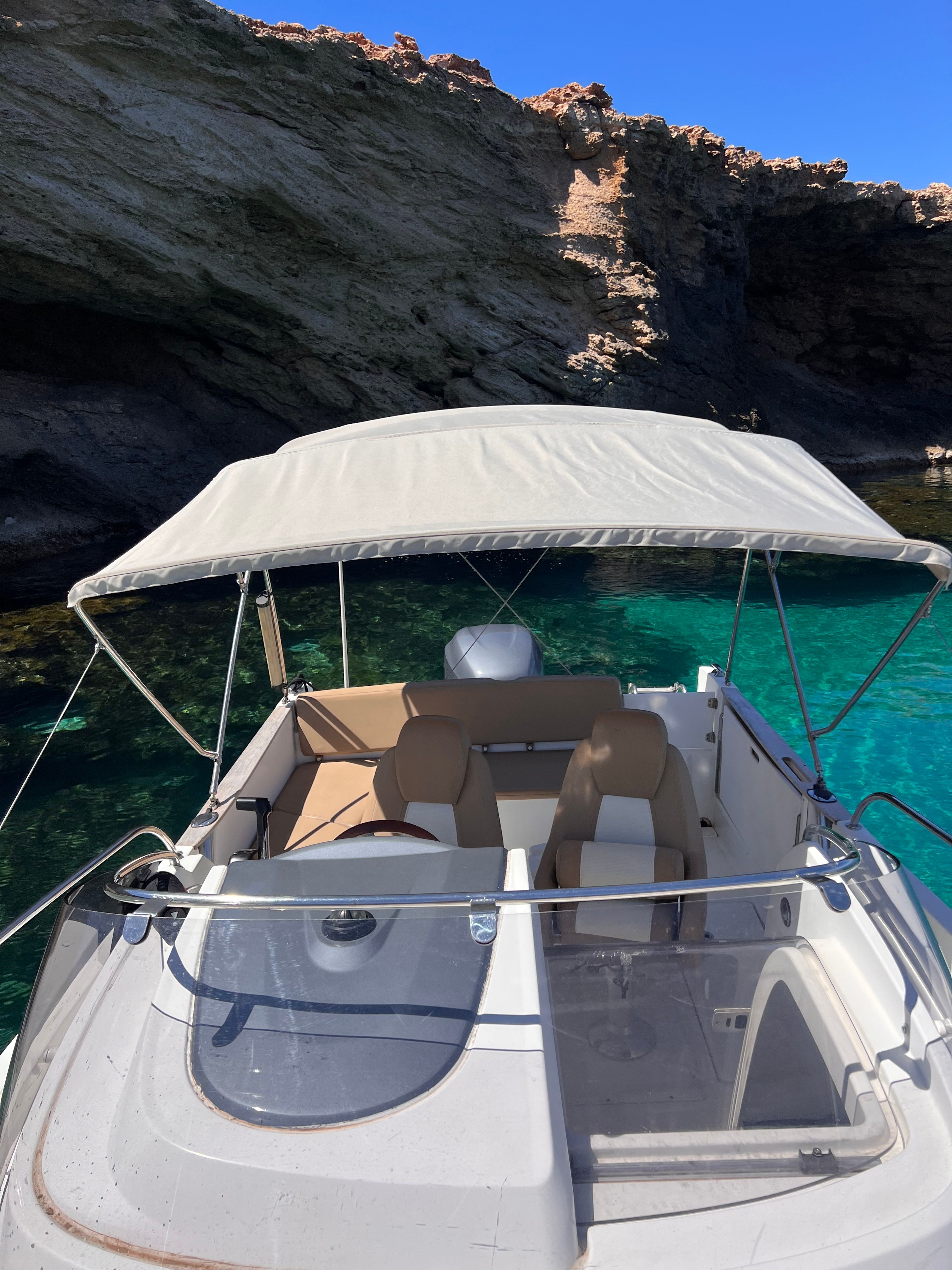 Jeanneau Cap Camarat 7.5 WA | Correcaminos Beep Beep