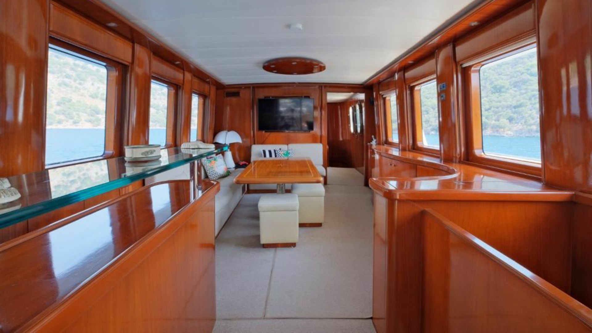 Custom Built 91 | Van Guard