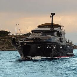 Posillipo Tobago 47 | Phoenix