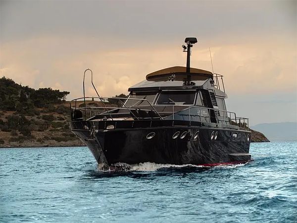 Posillipo Tobago 47 | Phoenix
