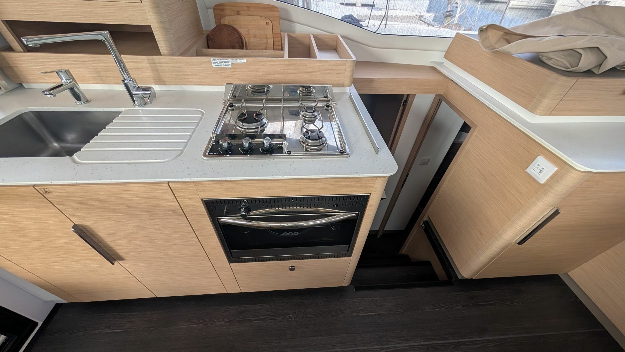 Fountaine Pajot New 41 | Yellow Dog