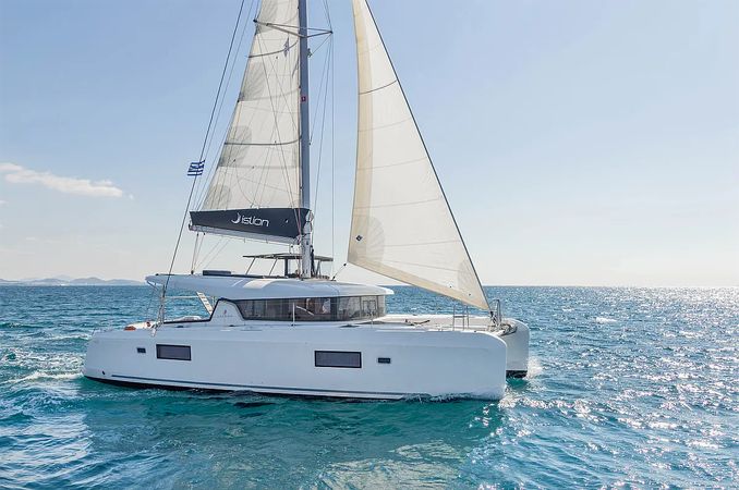 Lagoon 42 | Marina 4