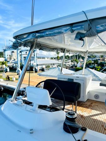 Lagoon 55 | Smiley