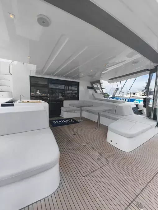 Lagoon 55 | Smiley