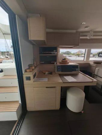 Lagoon 55 | Smiley