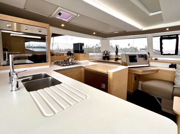 Fountaine Pajot Astrea 42 | Sea You