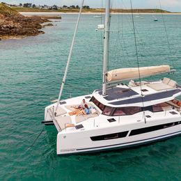 Fountaine Pajot New 41 | Zefiro