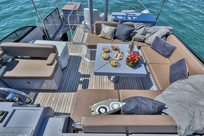 Sundeck 550 | Ephelide