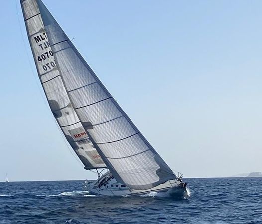 Beneteau First 40.7 | Fast Forward