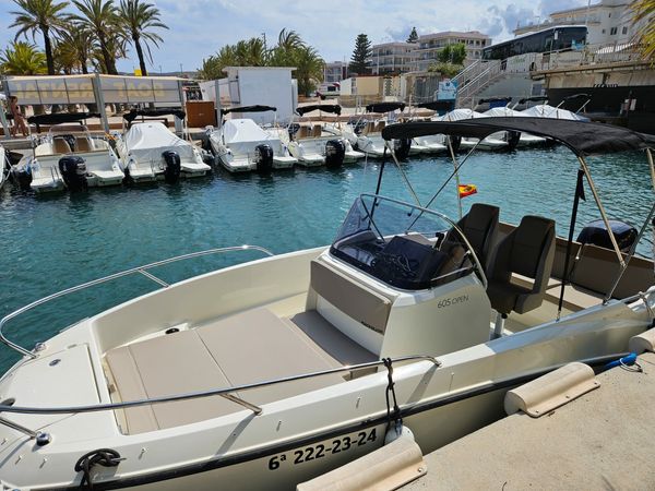 Quicksilver 605 Activ | Q Dieciocho