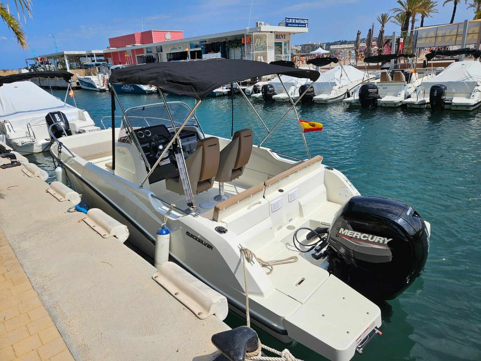 Quicksilver 605 Activ | Q Dieciocho