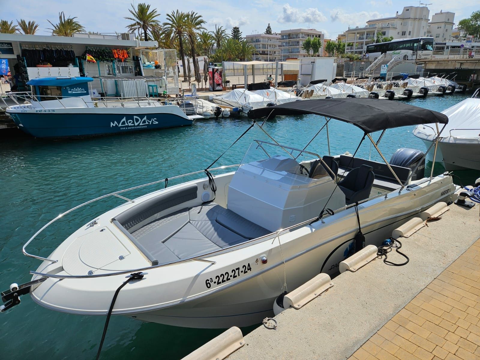 Pacific Craft 750 Open | Handfort 4