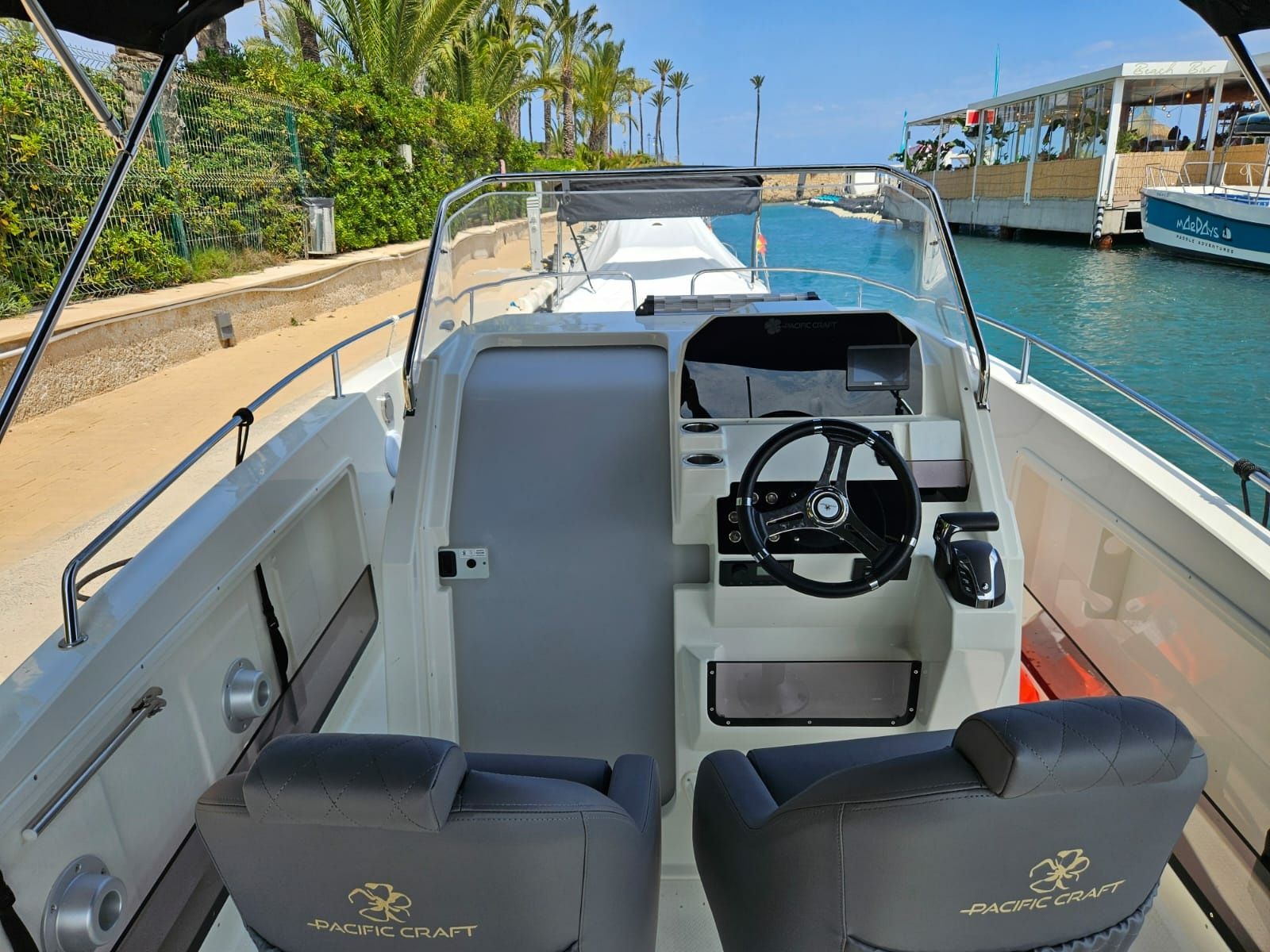 Pacific Craft 750 Open | Handfort 4