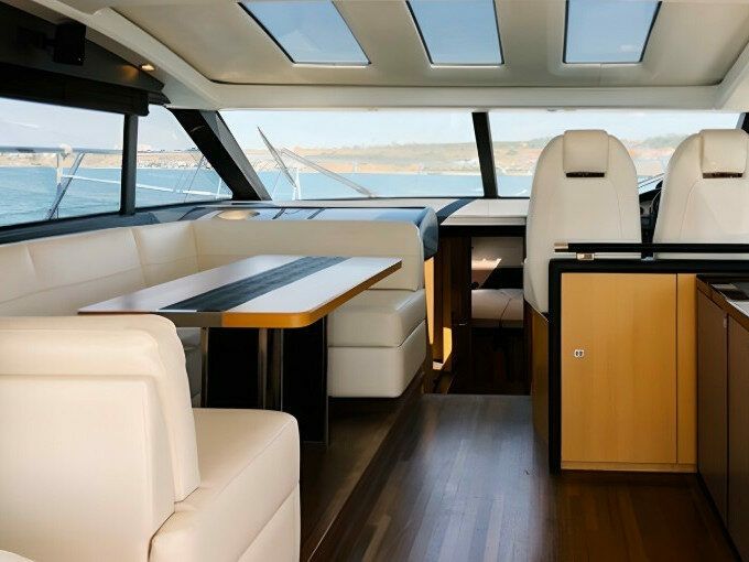 Princess V52 | Solorada