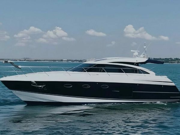 Princess V52 | Solorada