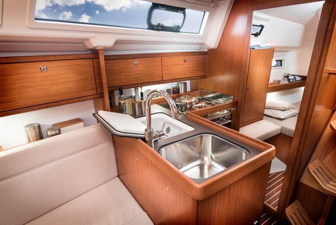 Bavaria Cruiser 34 | New