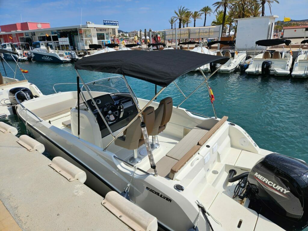 Quicksilver 605 Activ | Q Diecisiete