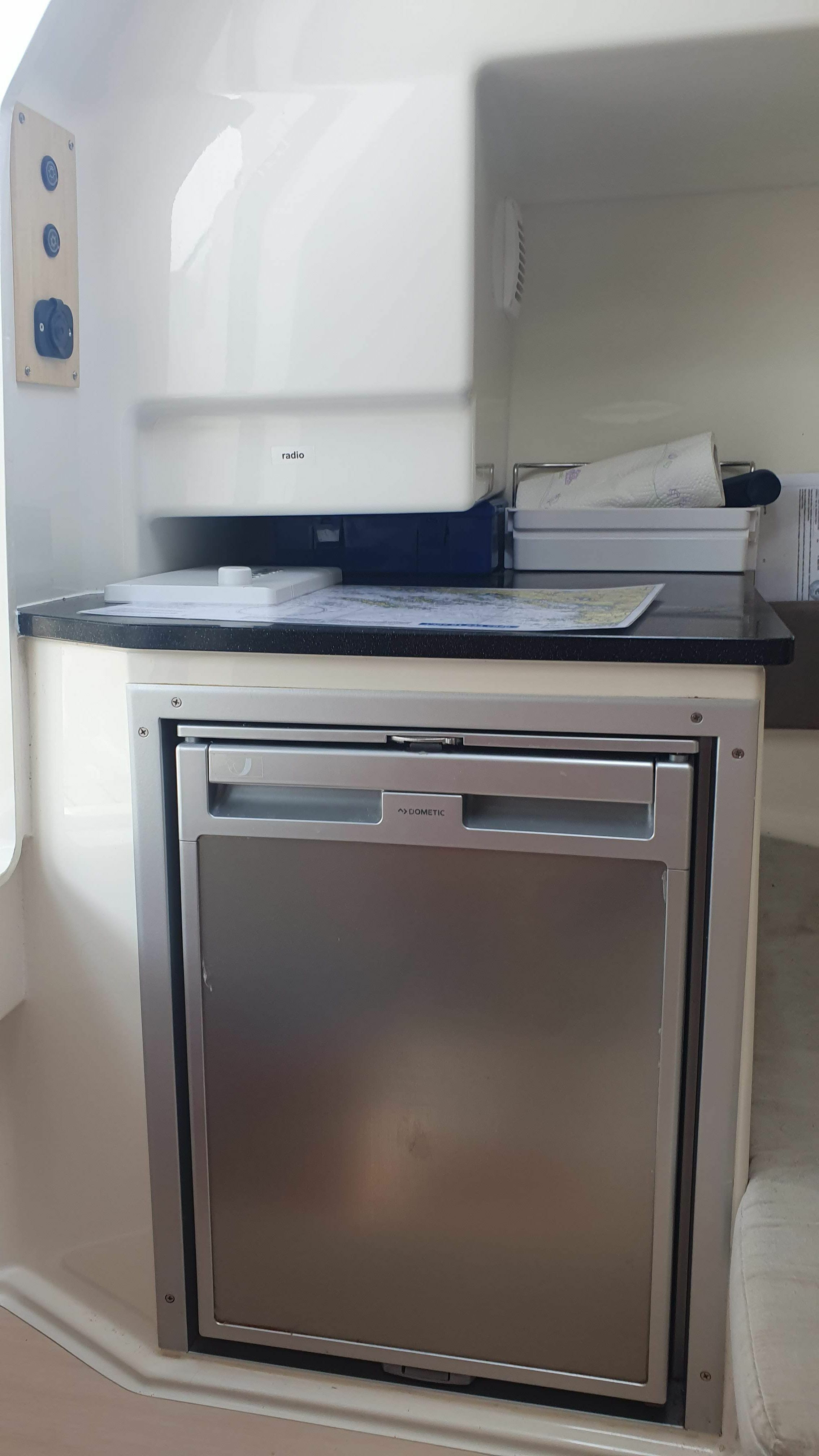 Atlantic Marine 690 | Toni