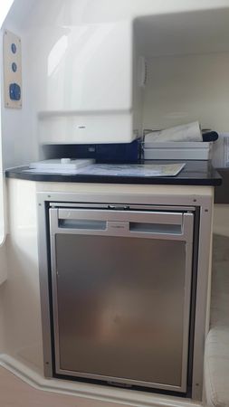 Atlantic Marine 690 | Toni