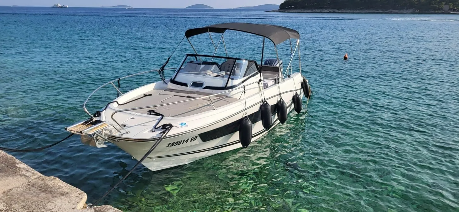 Jeanneau 7.5 WA | Vitrenice