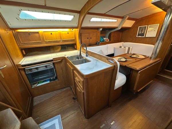 Olympic Yachts Sea 42 | Explor
