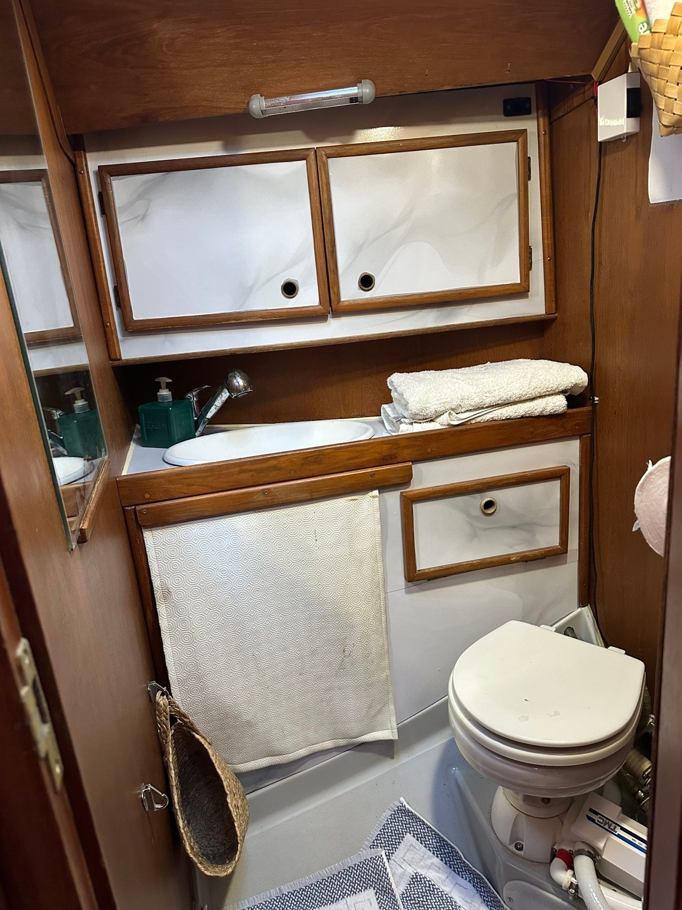 Olympic Yachts Sea 42 | Explor