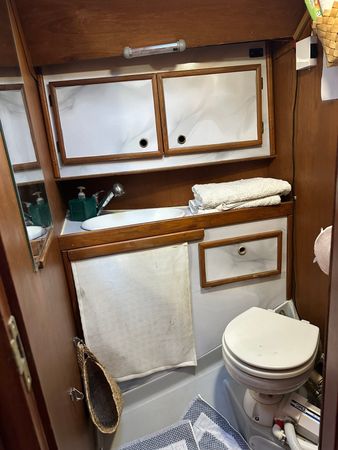 Olympic Yachts Sea 42 | Explor