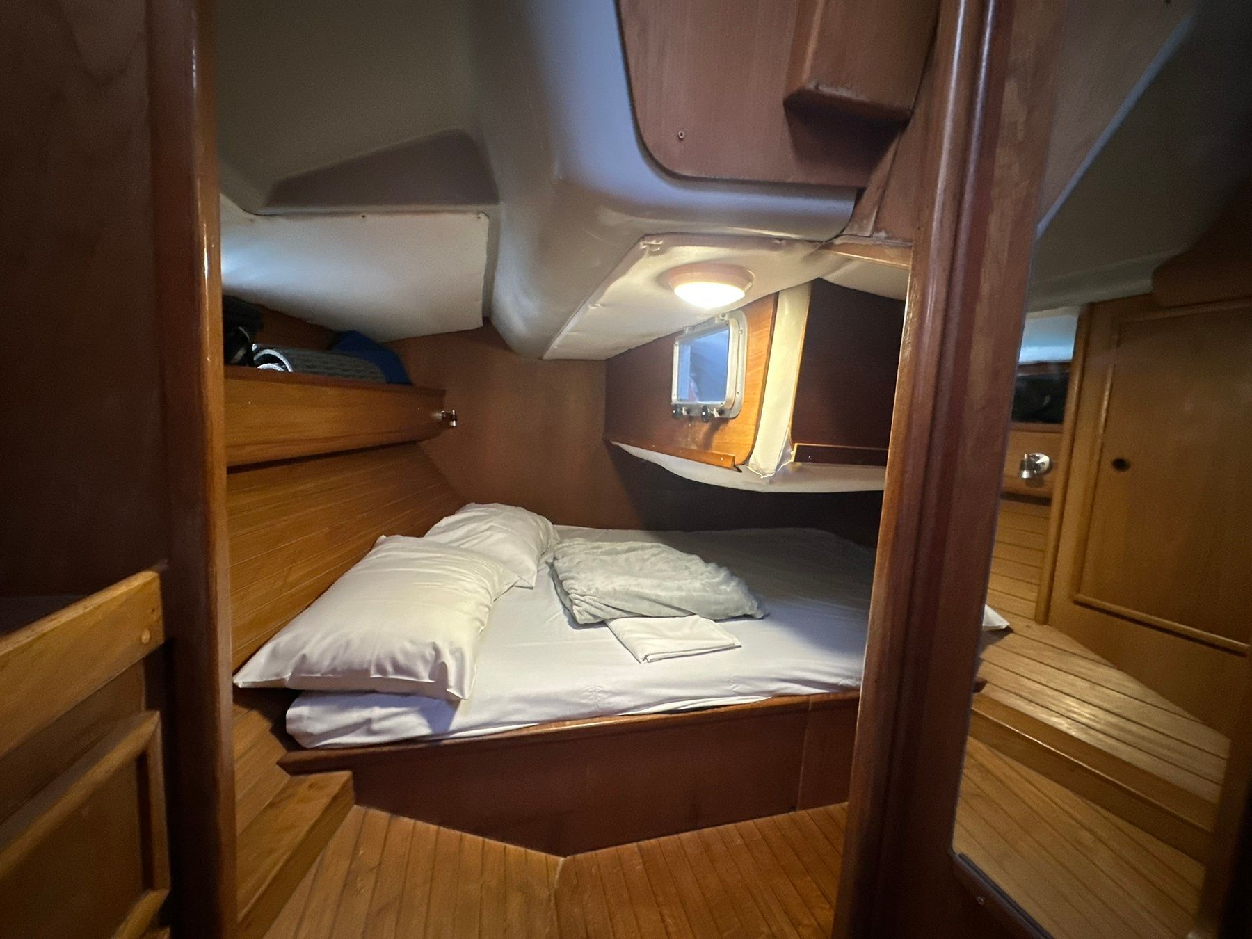 Olympic Yachts Sea 42 | Explor