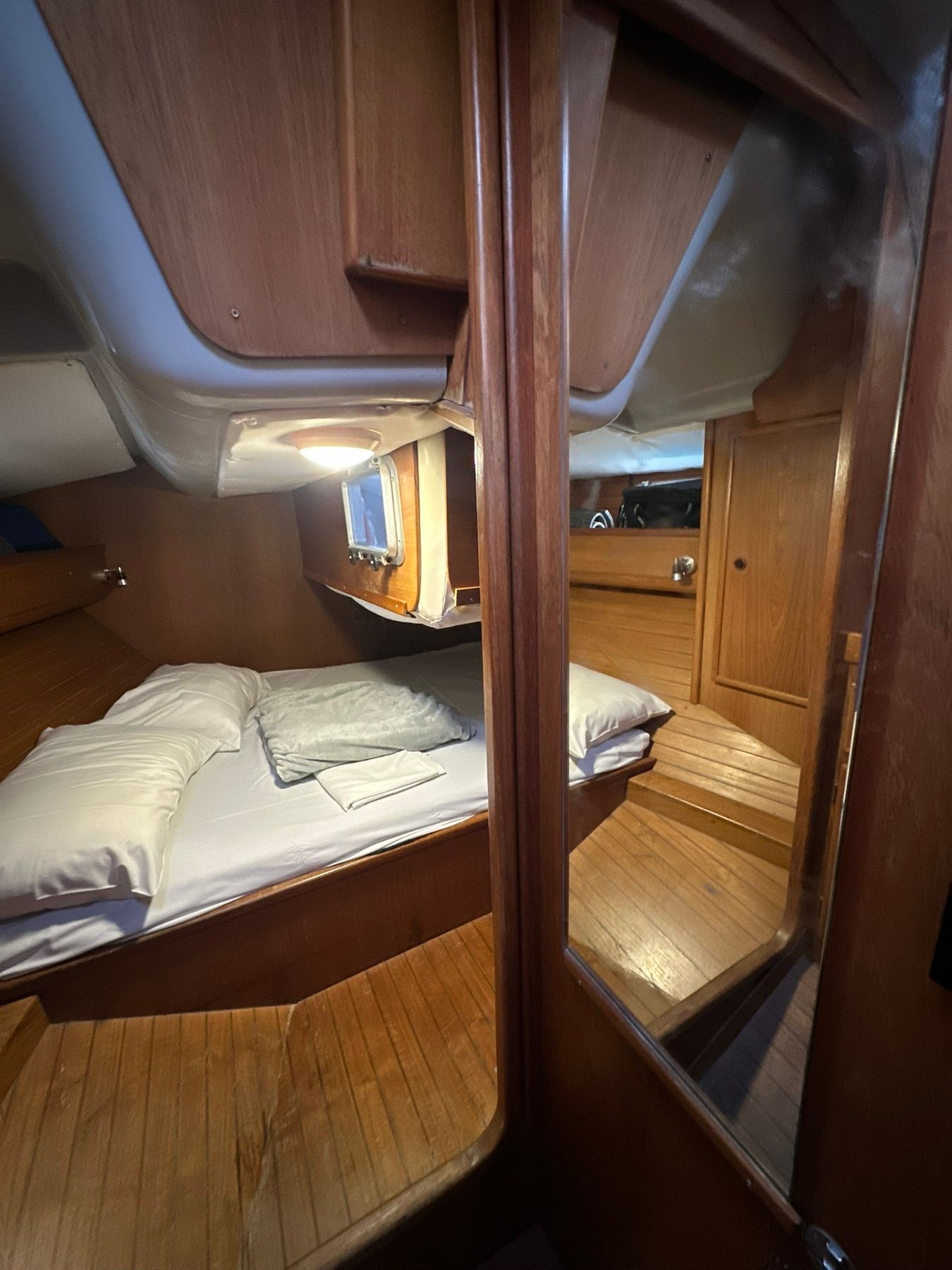 Olympic Yachts Sea 42 | Explor