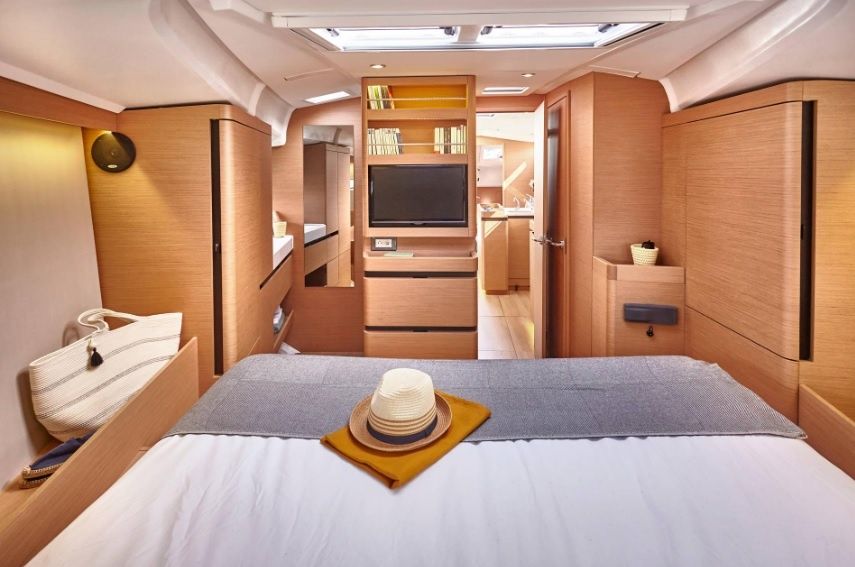 Jeanneau Sun Odyssey 490 | Suami