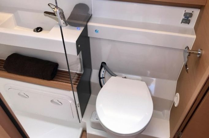 Jeanneau Sun Odyssey 490 | Suami