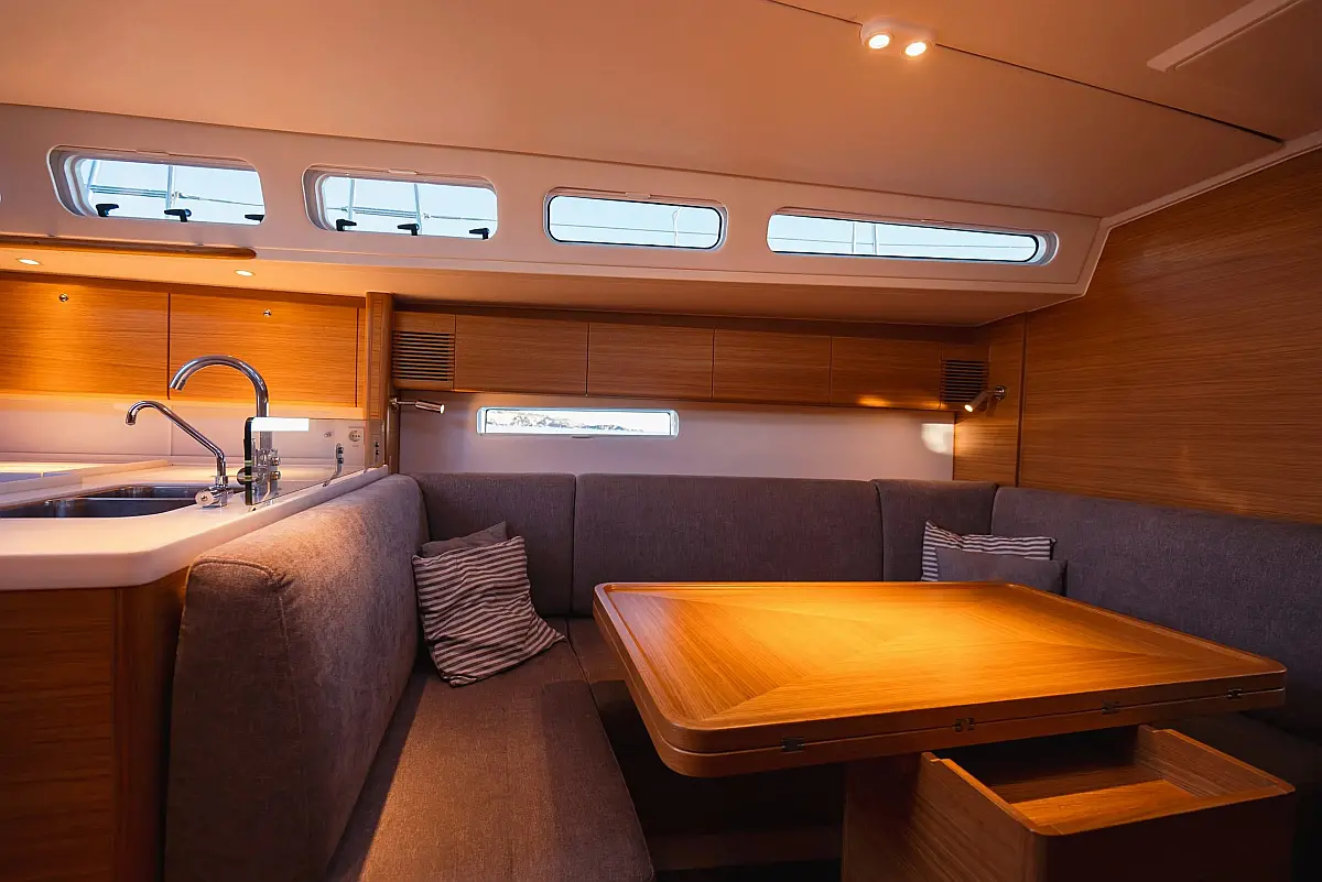 X-Yachts X4³ | Kallisti