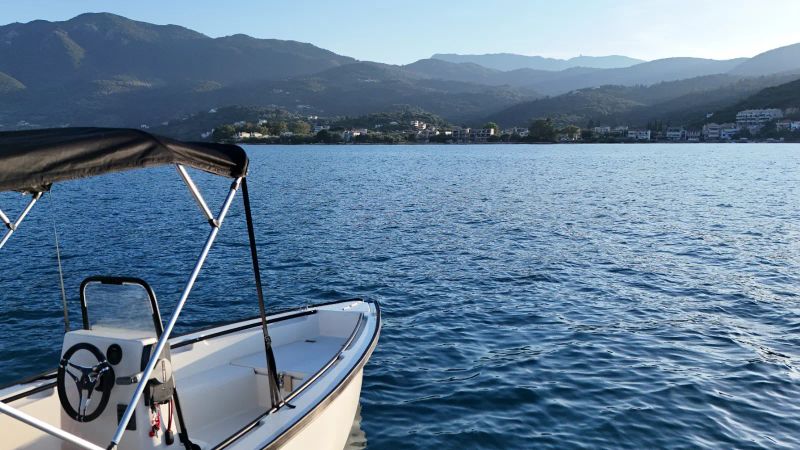 Trygons Redfin 49 | Bolt