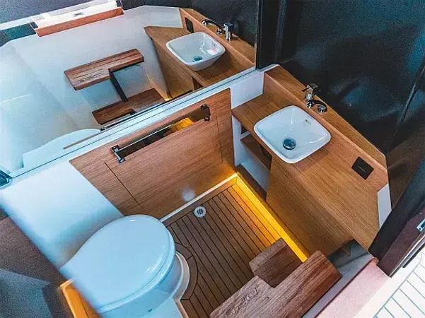 De Antonio D28 | Lav