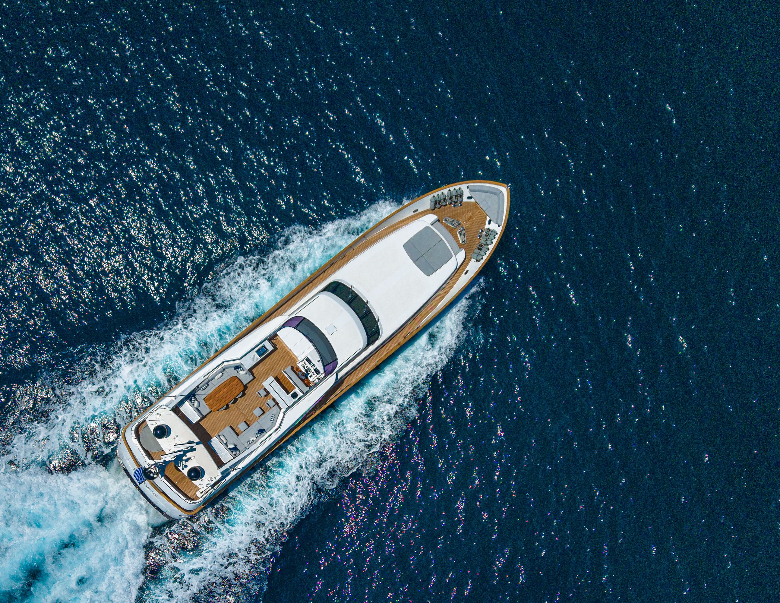 Cantieri di Pisa 105 | Kalimera