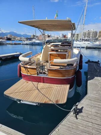 Gozzo 850 | Viveur