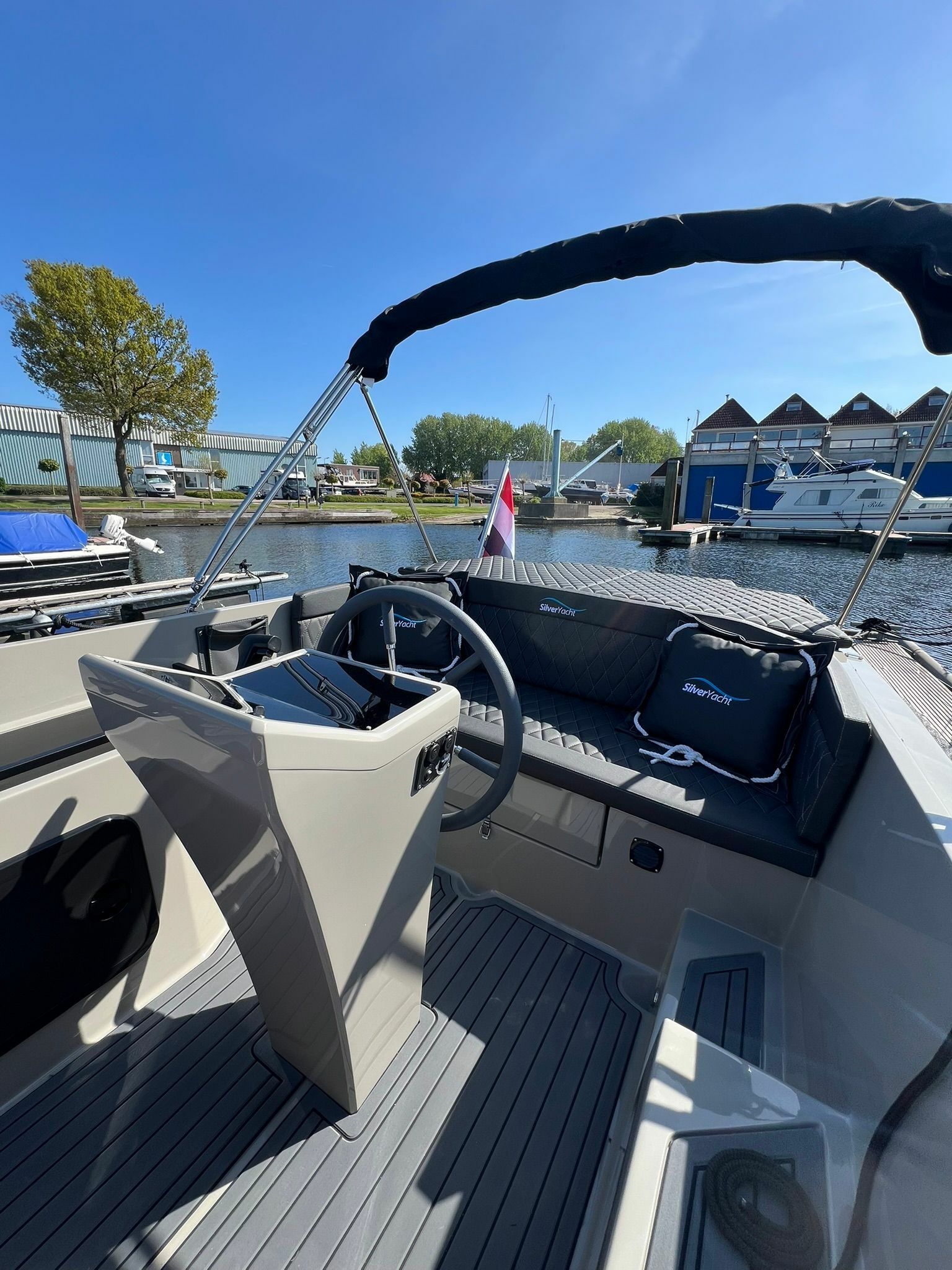 Silver Yachts 650 | 25
