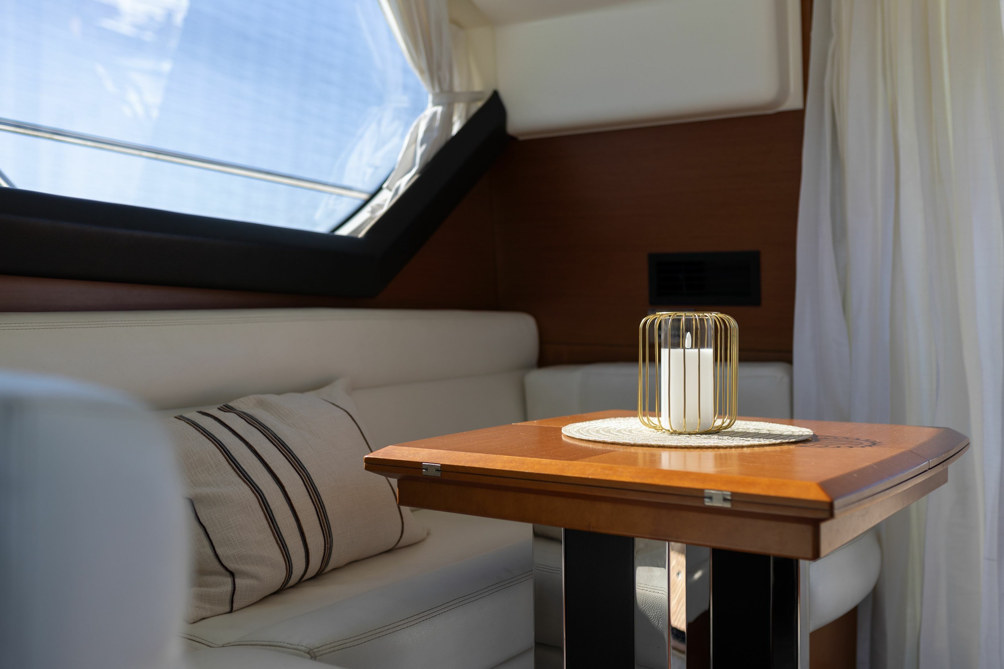 Jeanneau Prestige 400 Fly | Mare Calmo