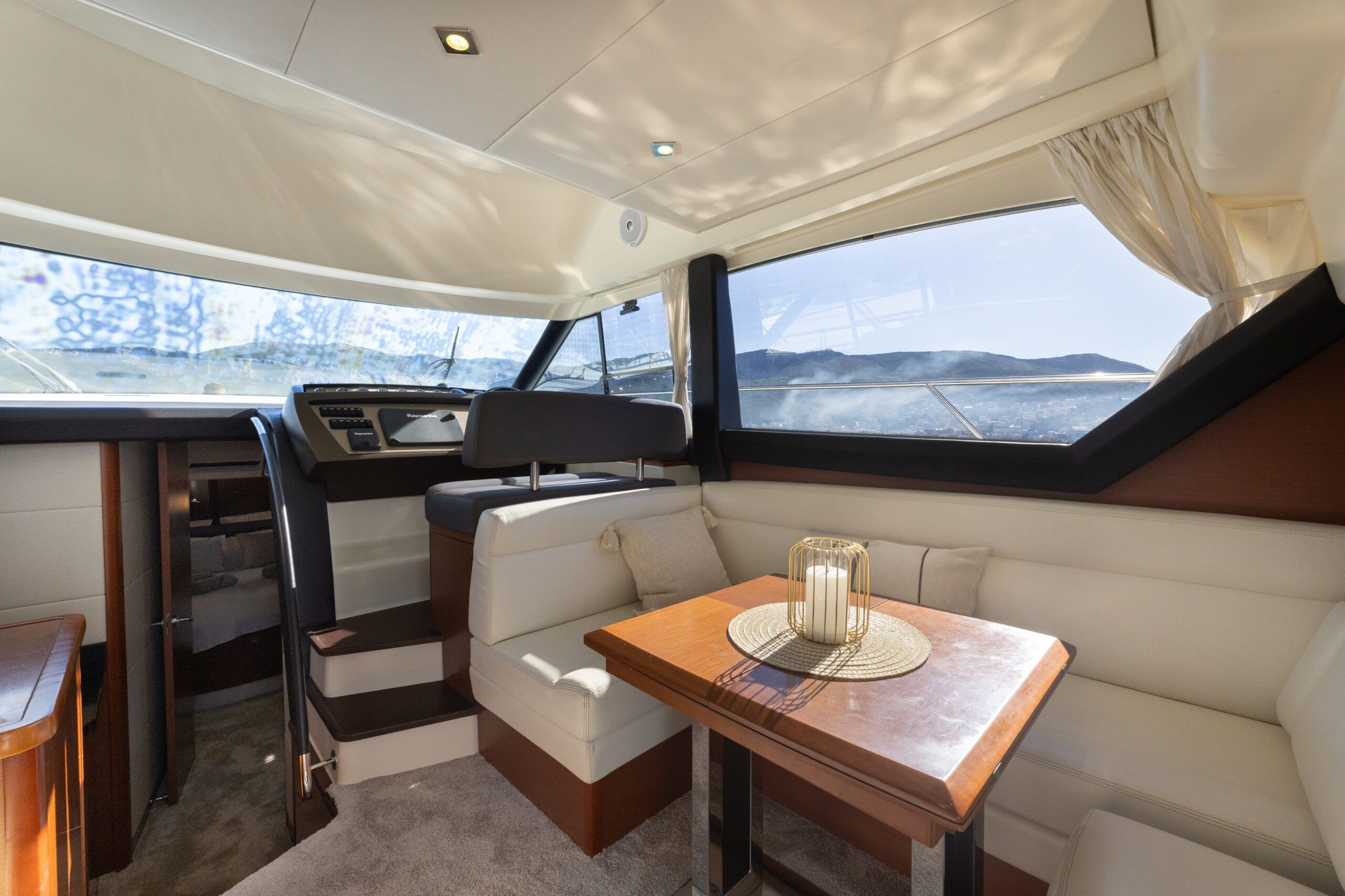 Jeanneau Prestige 400 Fly | Mare Calmo