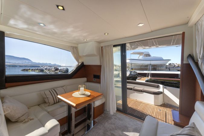 Jeanneau Prestige 400 Fly | Mare Calmo